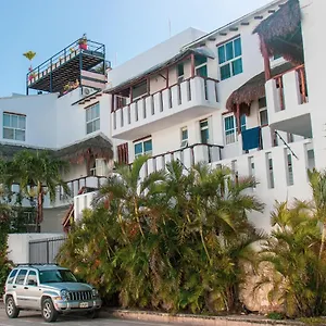 Simply Comfort Stylish Palmas With Pool Apartment